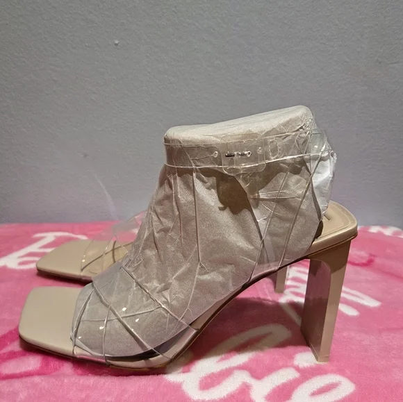 INC Women's Averna Criss- Cross Front Ankle Strap Clear Heel, Size 8.5M - Picture 9 of 9